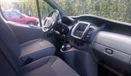 Opel Vivaro Passenger - 114 hp photo 11